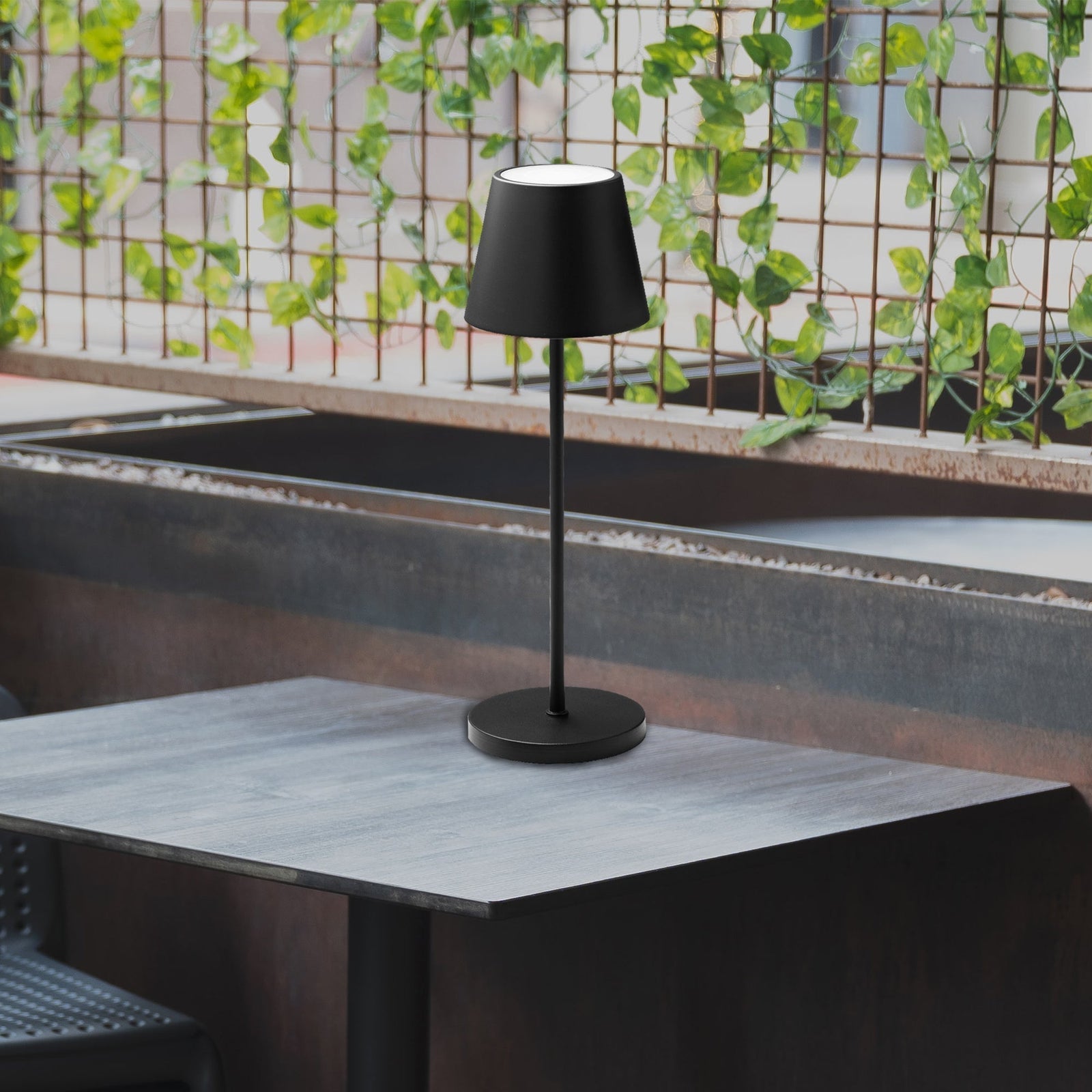 Enoki Portable RGB Table Lamp - Black