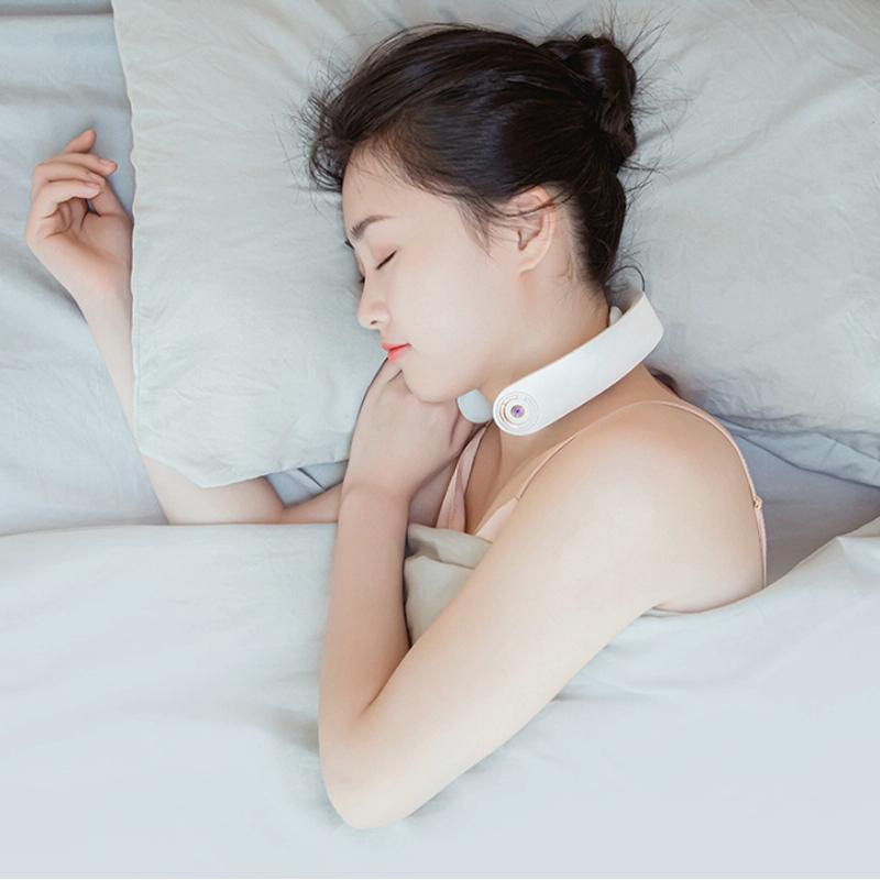 Intelligent Shoulder & Neck Massager Pgg Cervical Spine Physiotherapy With Heat & Multi-Function Design - White