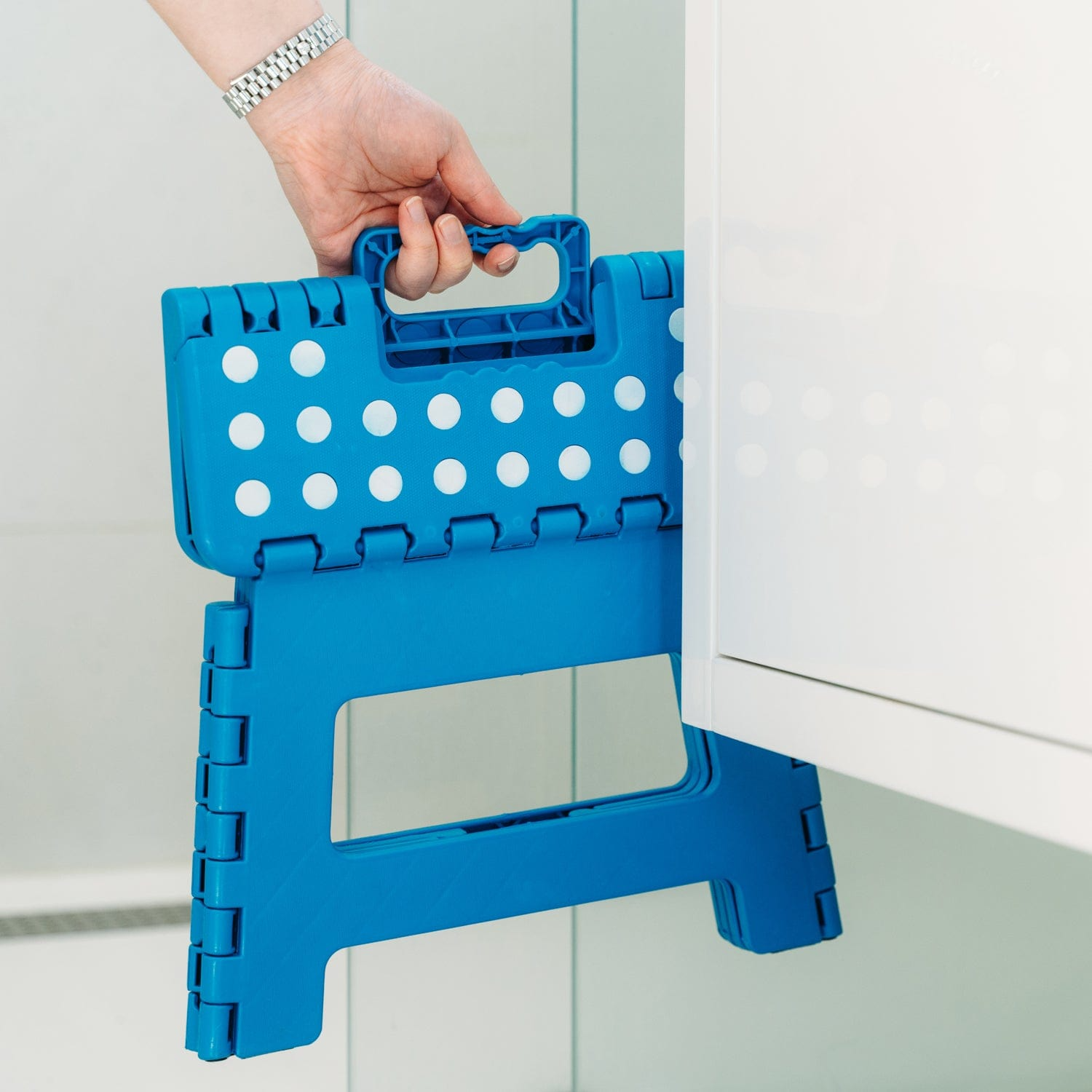 125kg Folding Stool Portable Plastic Foldable Chair Flat Outdoor (29x22cm) - Blue