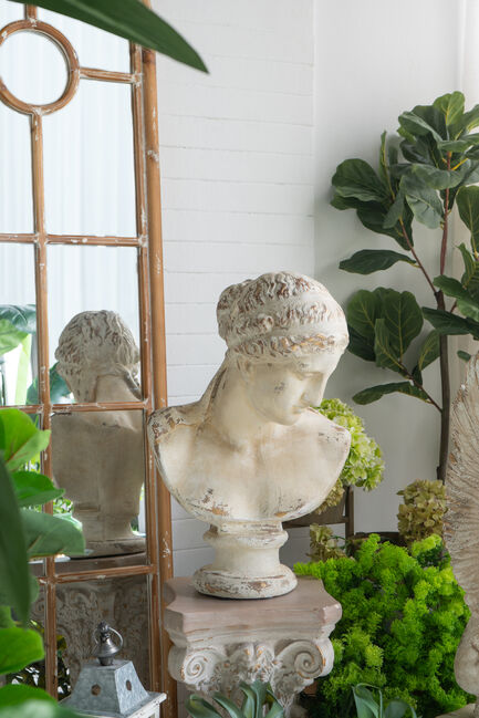 Artemis Bust w Distressed Finish 66cm