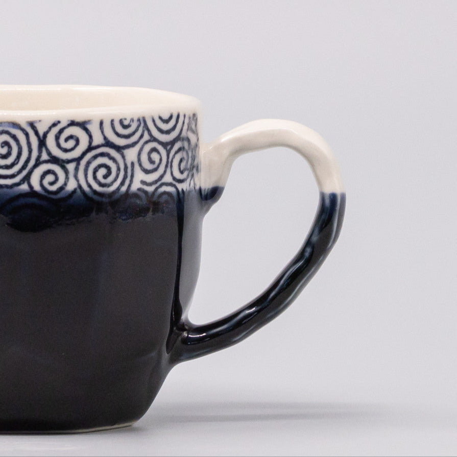 Mug in a Gift Box 260ml Navy Spiral Band Glaze
