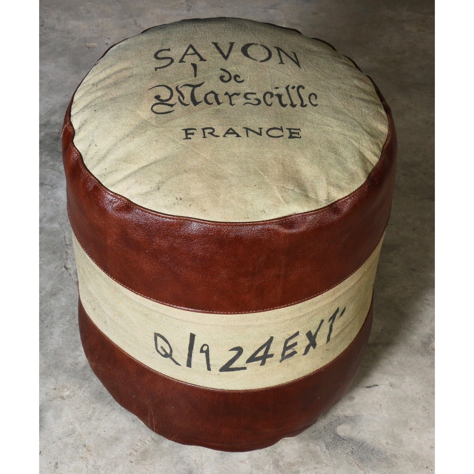 SAVON FRANCE ROUND HAND MADE OTTOMAN