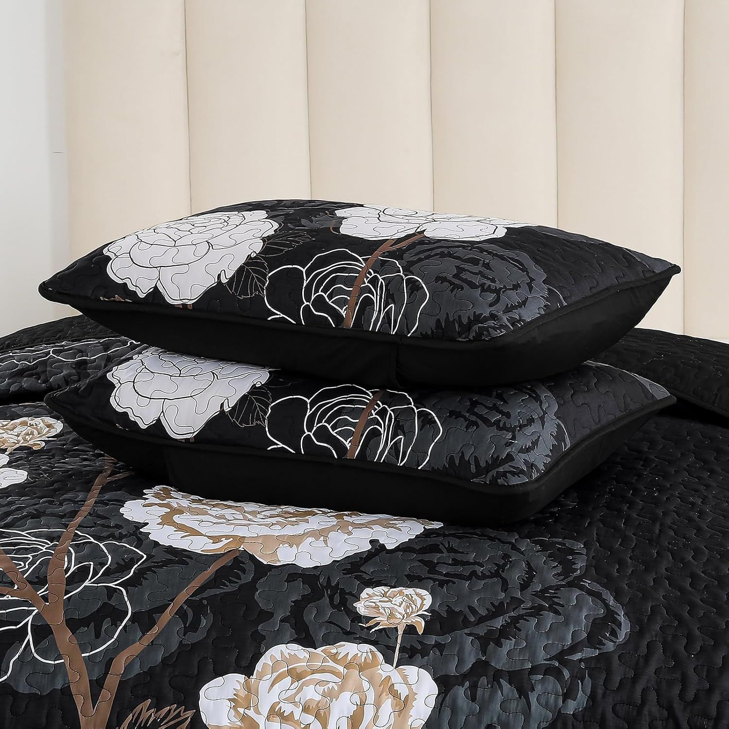 Black Floral Aura Bedspread Coverlet 3 Piece Set