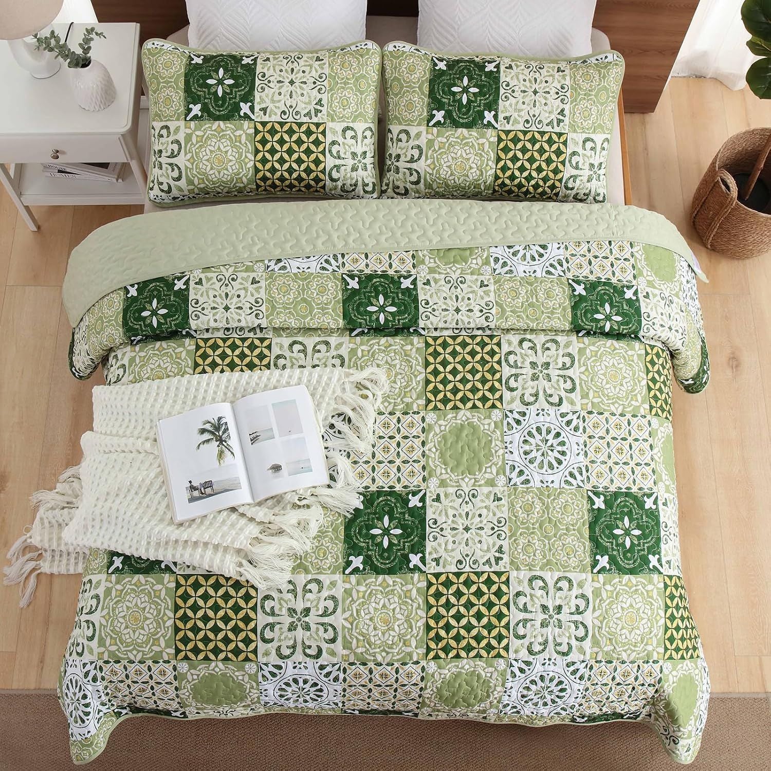 Sage Green Plaid Patchwork Garden Bedspread Coverlet 3 Piece Set