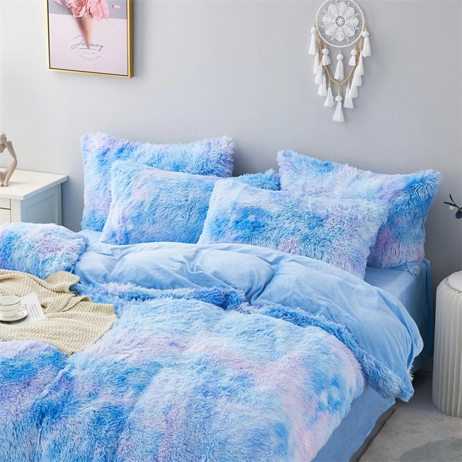 Blue Plush Riviera Gallery Quilt / Doona / Duvet Cover set