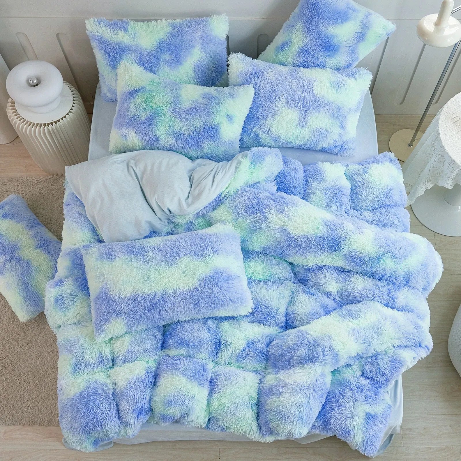 Chateau Kensington Dahlia Quilt / Doona / Duvet Cover set