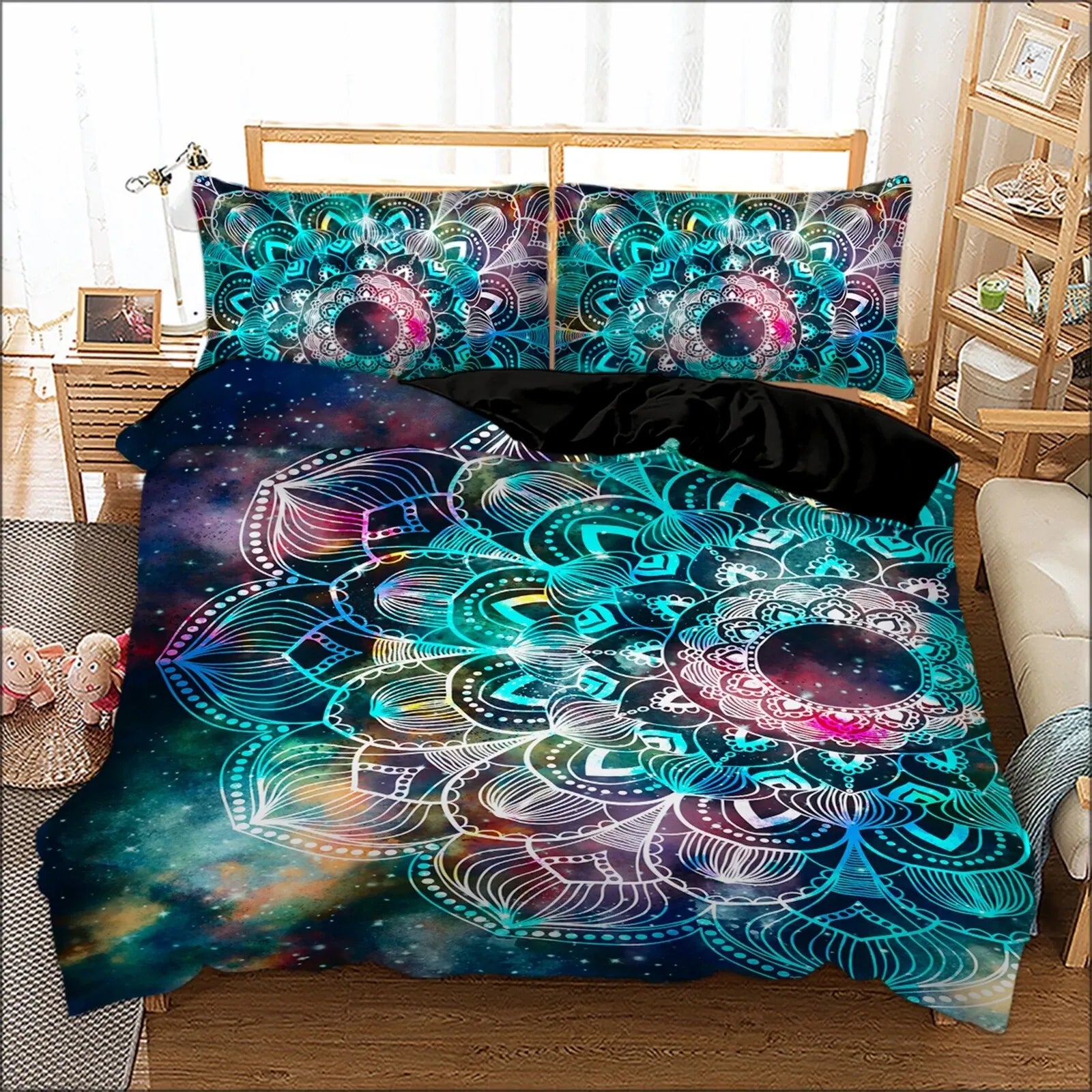 Mandala Bordeaux Leaf Quilt / Doona / Duvet Cover set