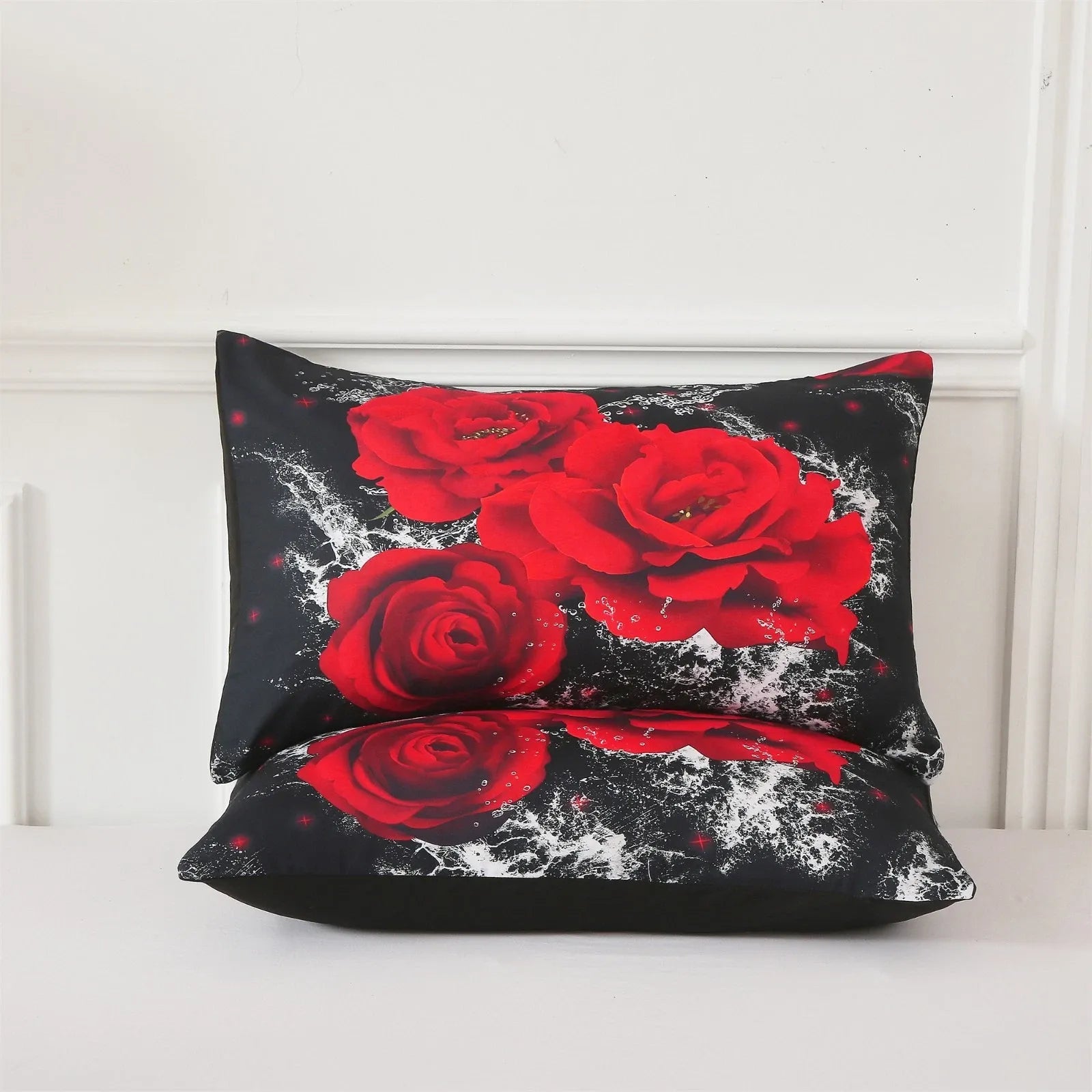 Red Rose Belgravia Dahlia Quilt / Doona / Duvet Cover set