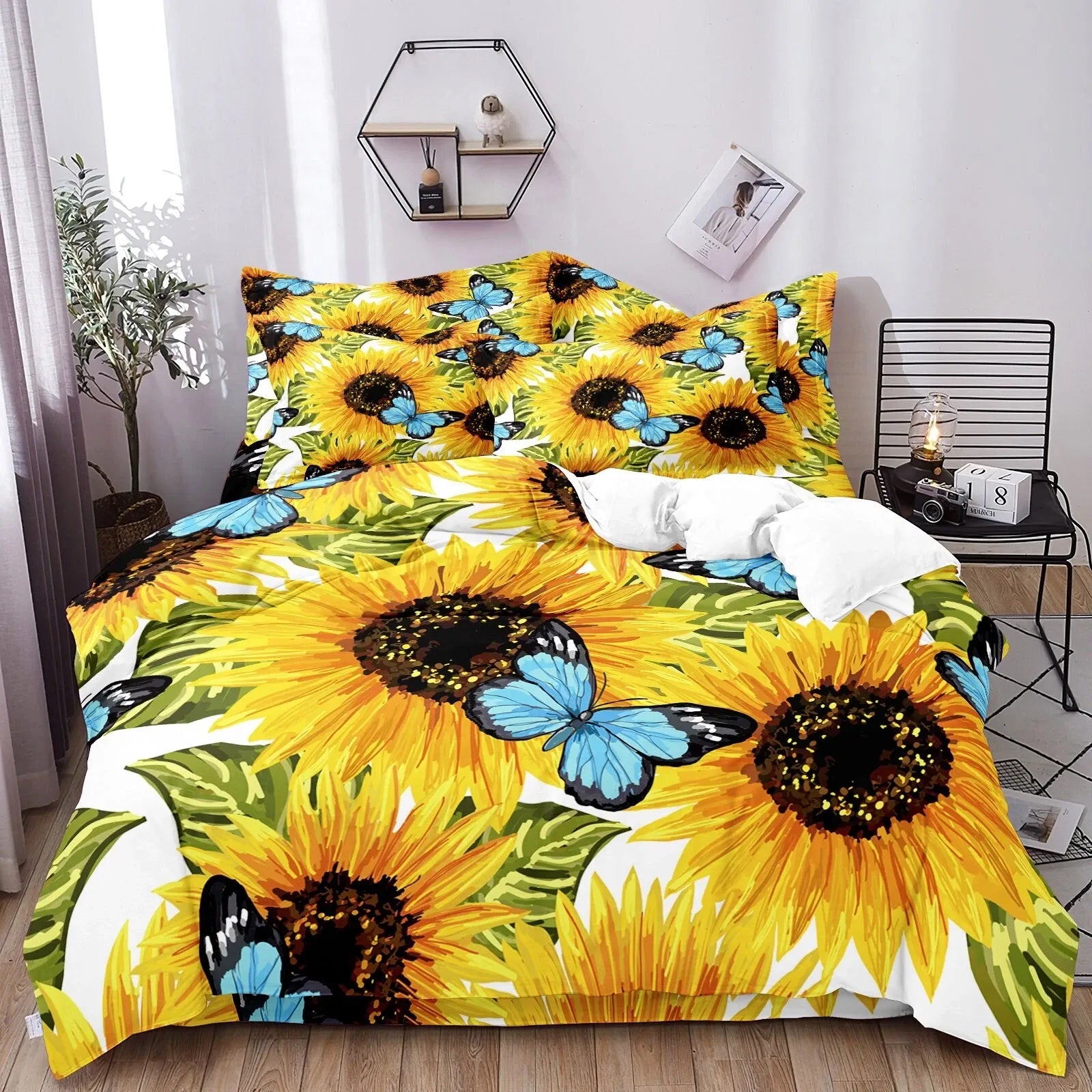 Stripe Kensington Paisley Quilt / Doona / Duvet Cover set