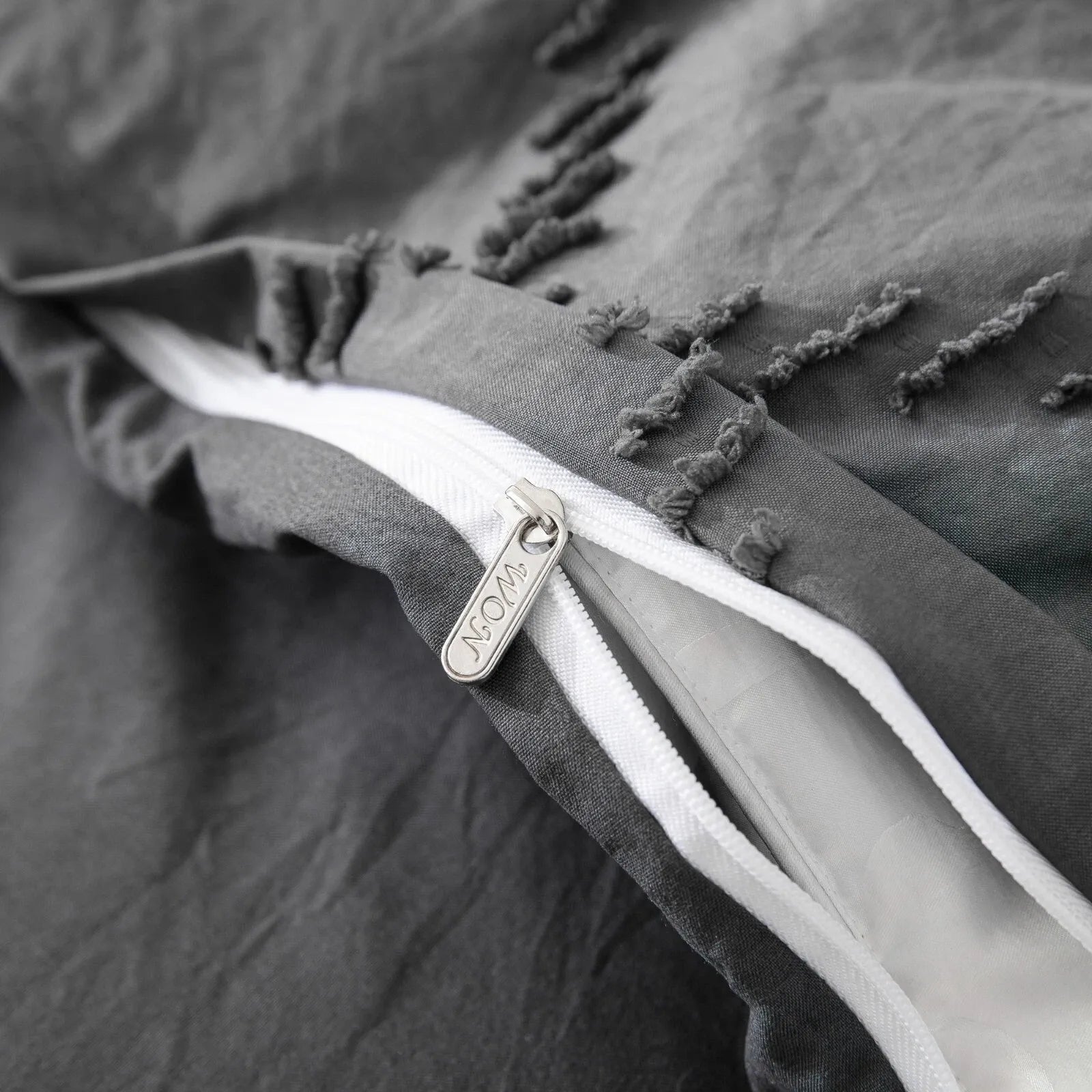 Grey Delphine Dahlia Quilt / Doona / Duvet Cover set