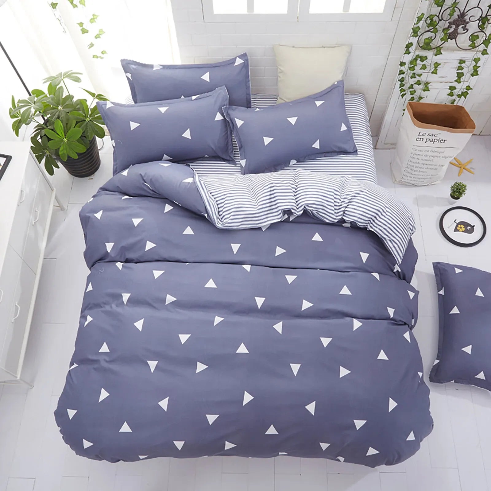 Charm Amalfi Bloomscape Quilt / Doona / Duvet Cover set