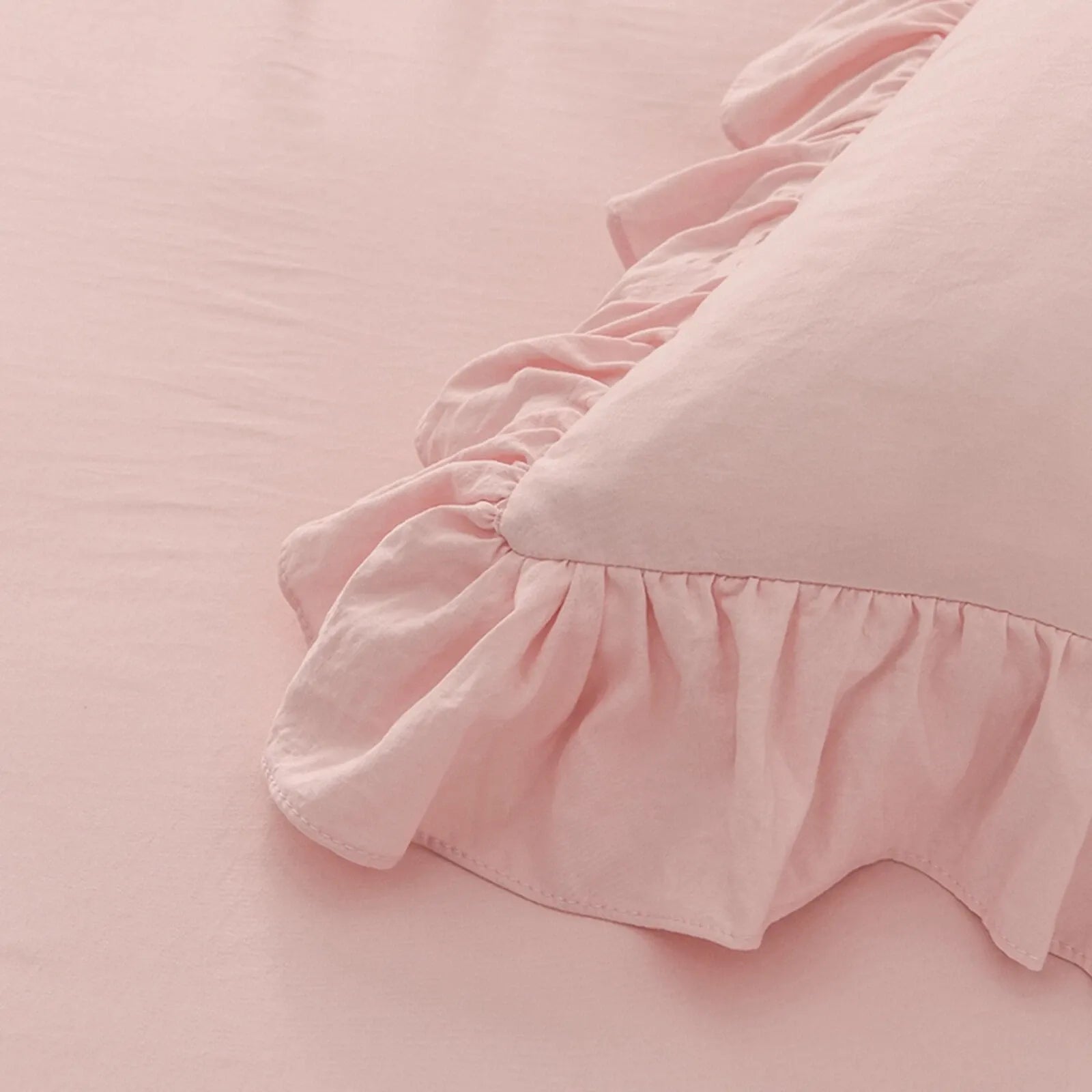 Multi Ruffled Bellagio Willow Quilt / Doona / Duvet Cover set