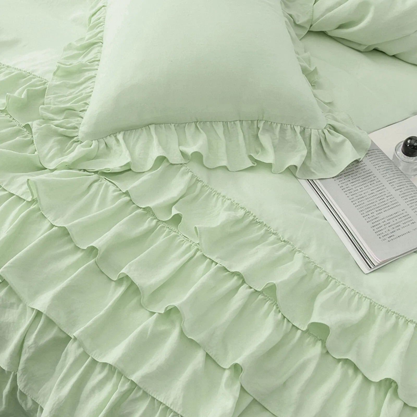 Multi Ruffled Coralie Atelier Quilt / Doona / Duvet Cover set