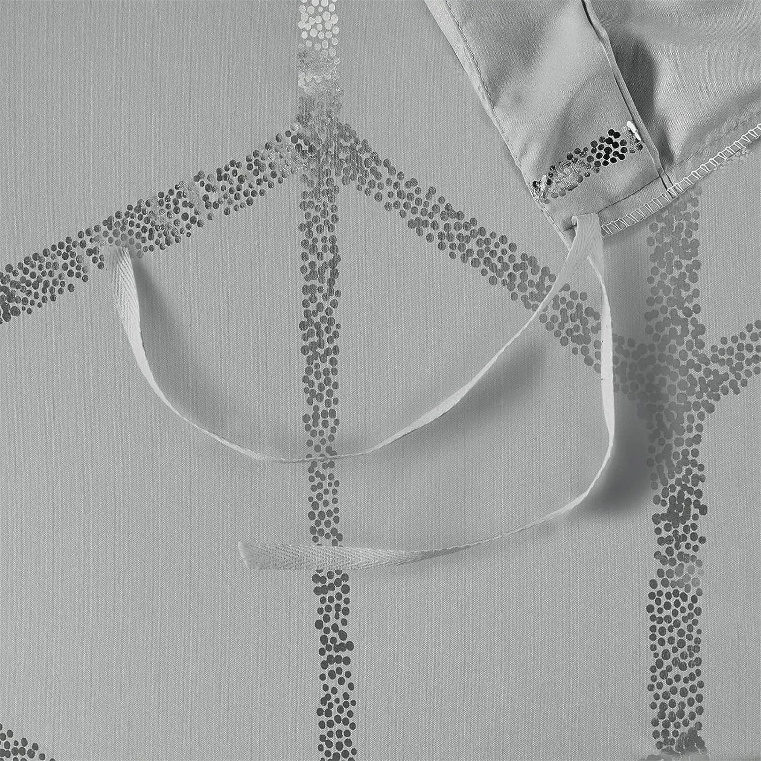 Light Grey Palermo Leaf Quilt / Doona / Duvet Cover set