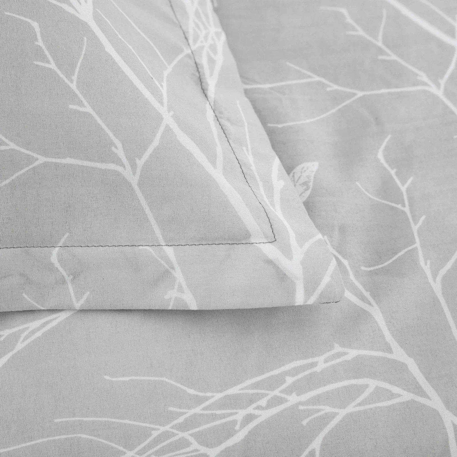 Stripe Arabelle Atelier Quilt / Doona / Duvet Cover set