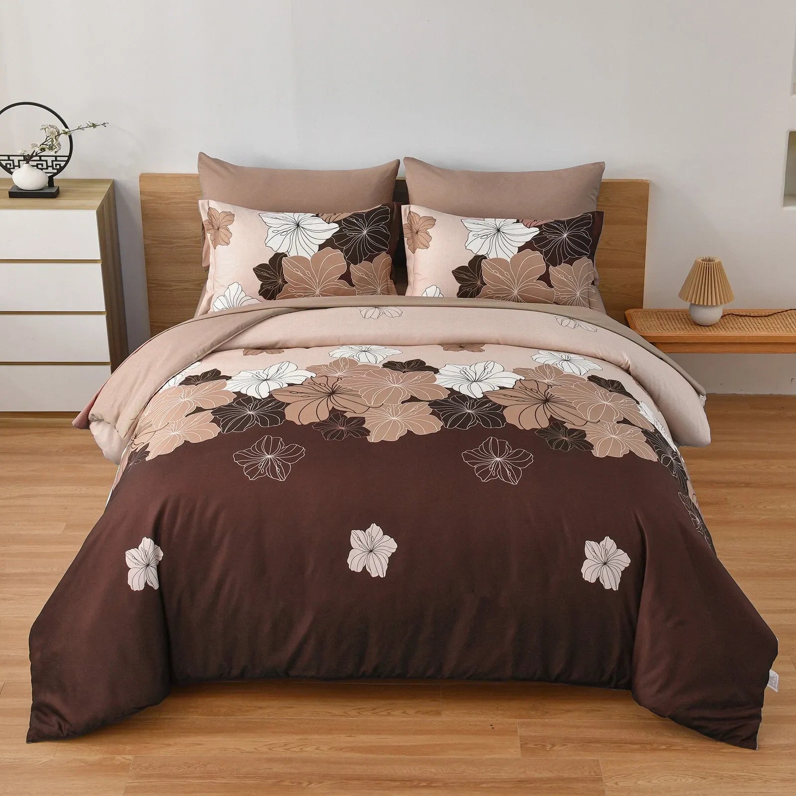 Butterfly Lisbon Botanical Quilt / Doona / Duvet Cover set