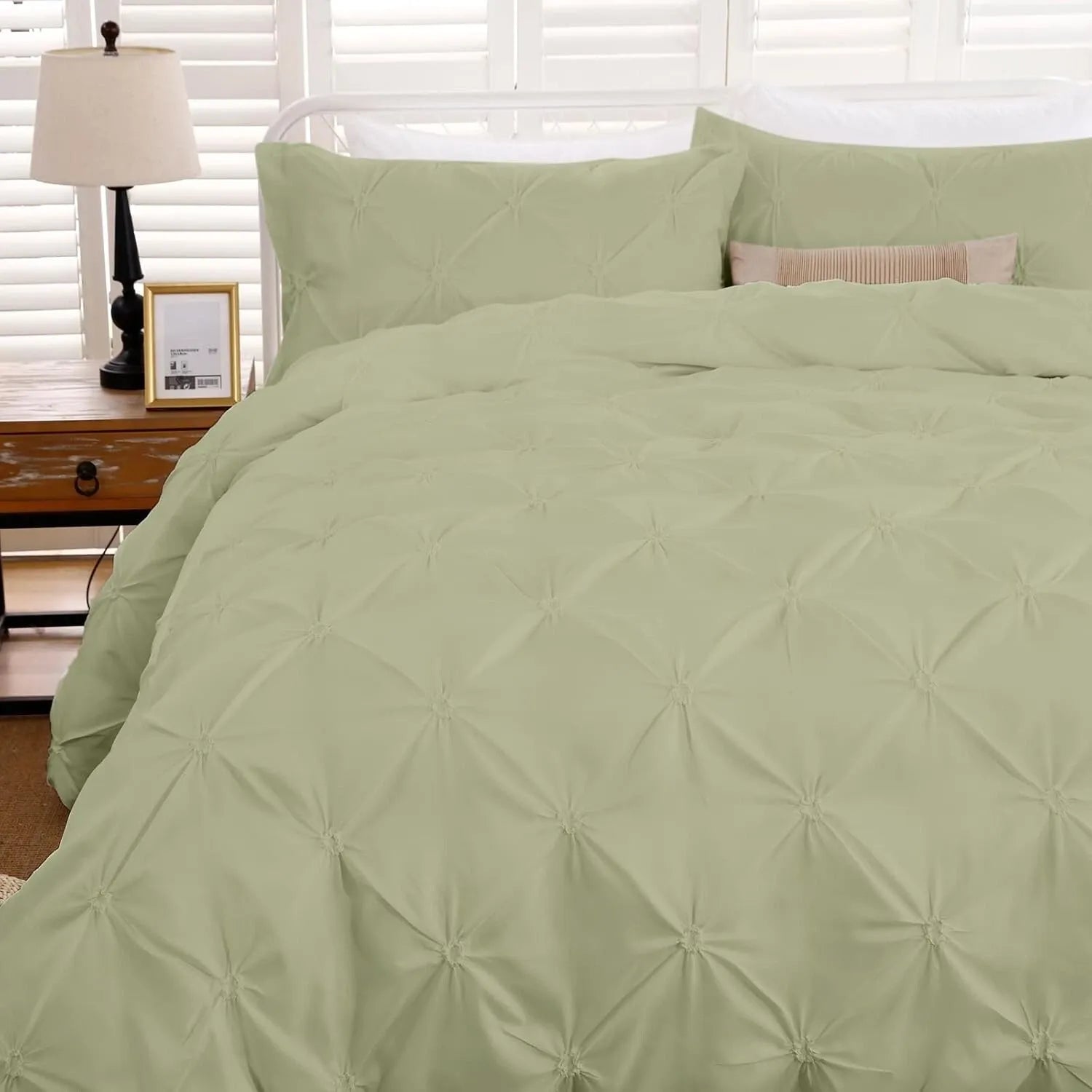 Luxe Kensington Charm Quilt / Doona / Duvet Cover set