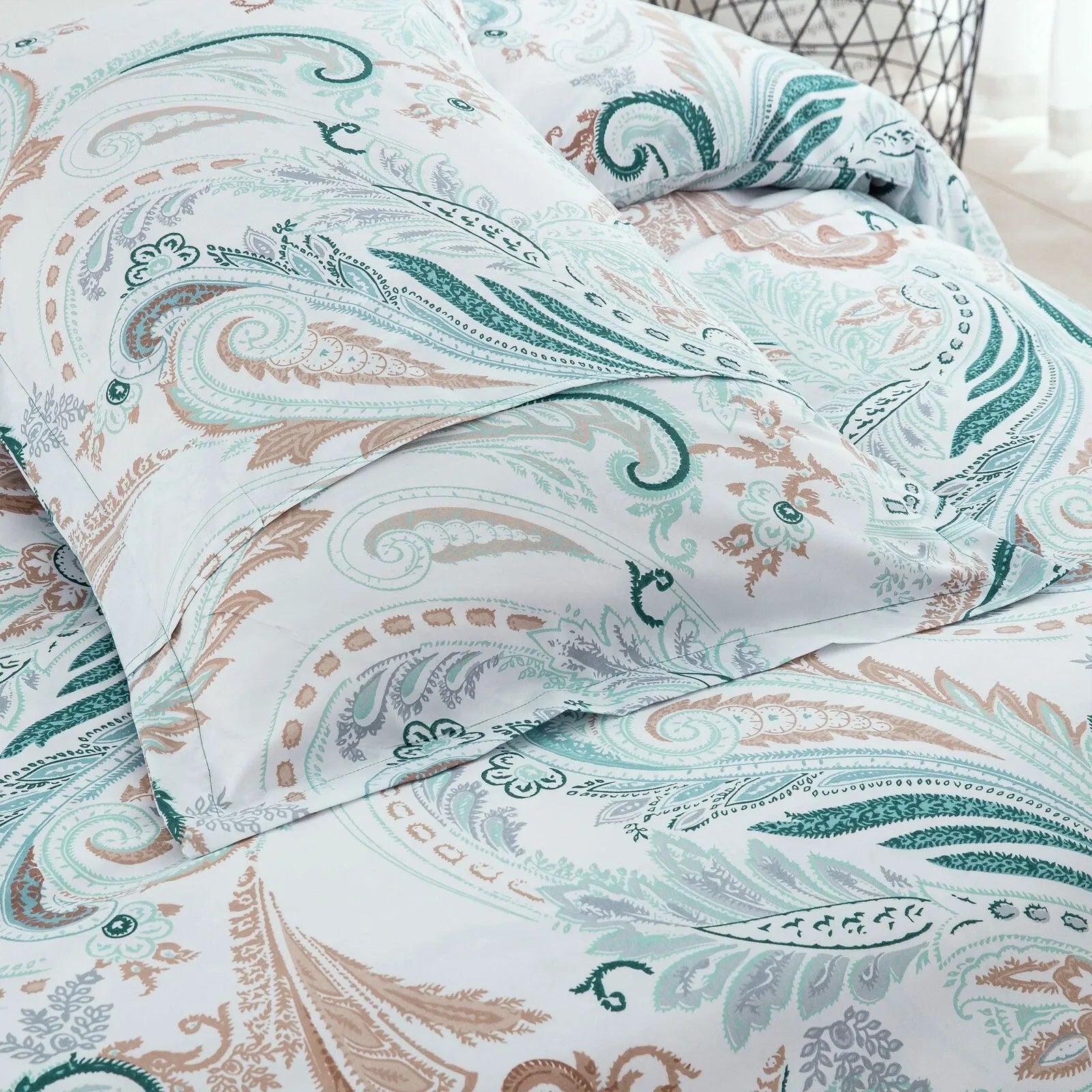 Butterfly Celeste Eden Quilt / Doona / Duvet Cover set