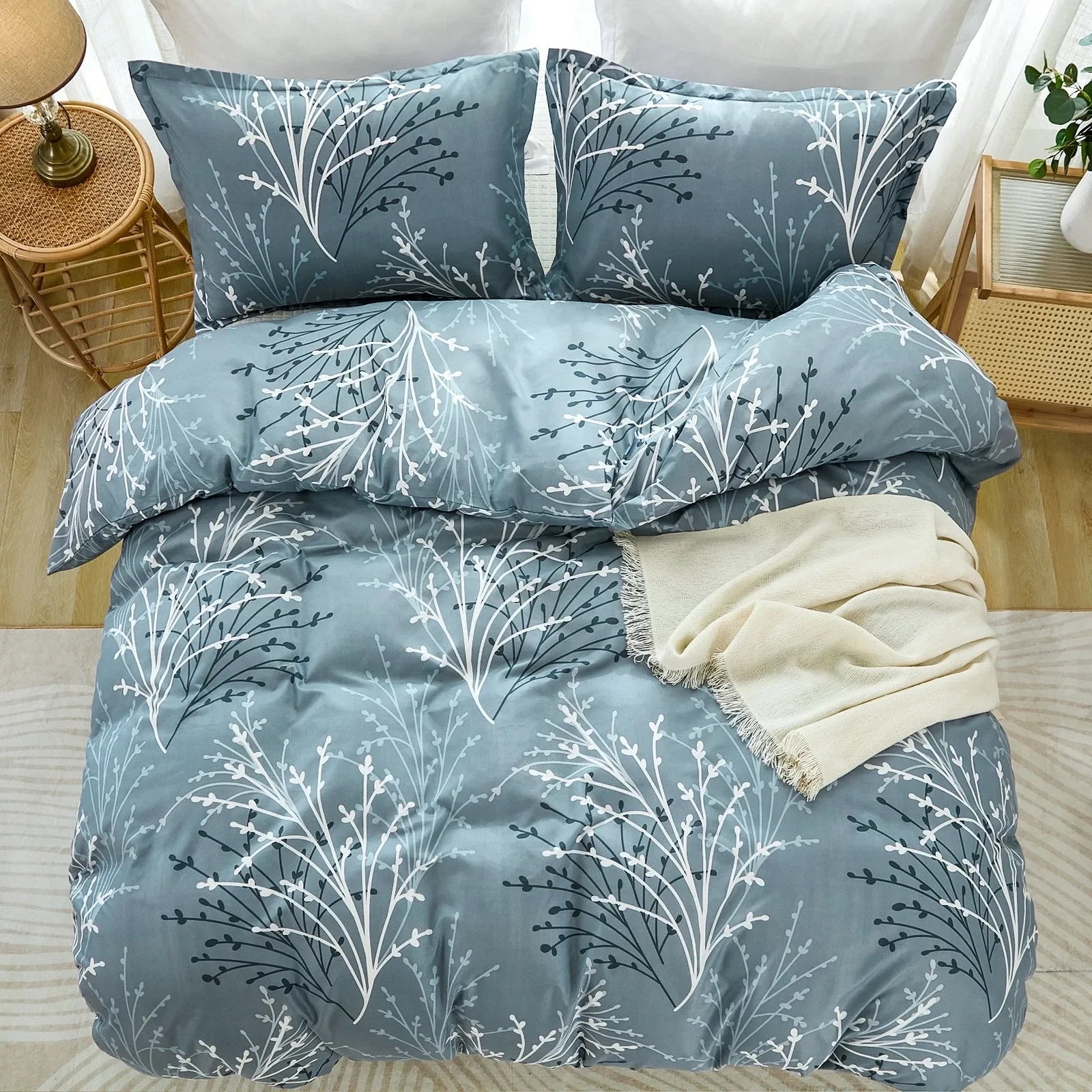 Bloom Sylvie Charm Quilt / Doona / Duvet Cover set
