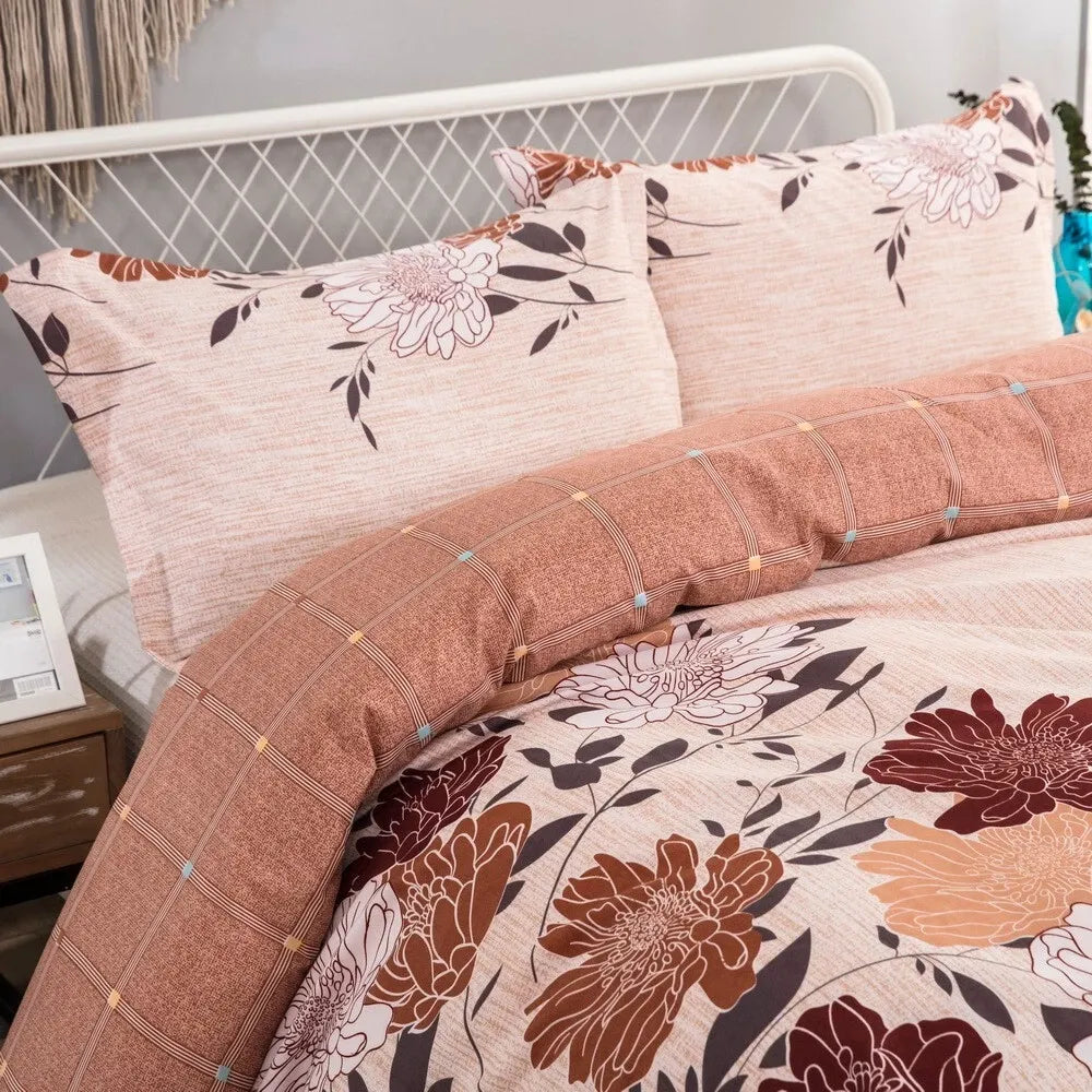 Butterfly Etoile Marigold Quilt / Doona / Duvet Cover set