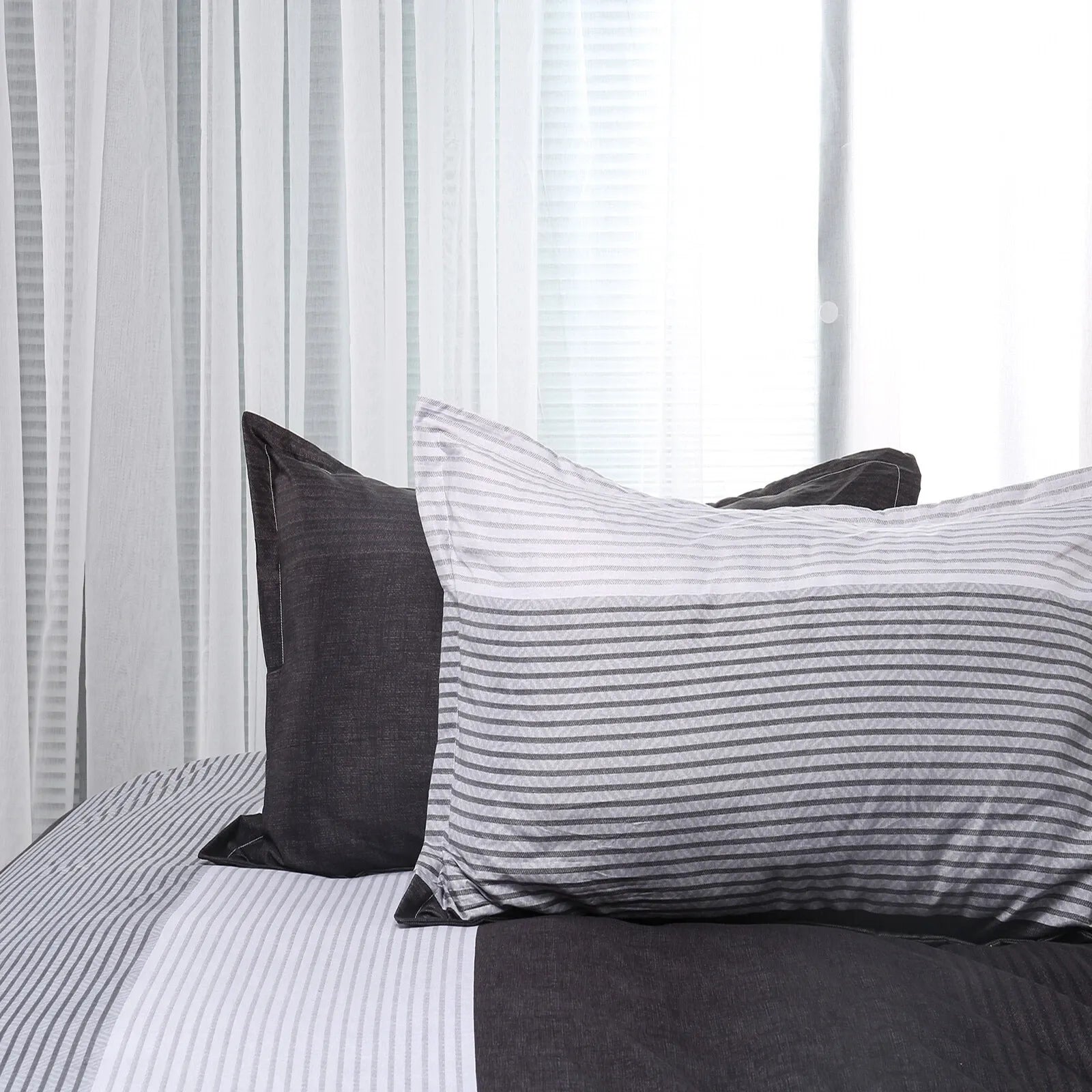 Gray Striped Cannes Gallery Quilt / Doona / Duvet Cover set