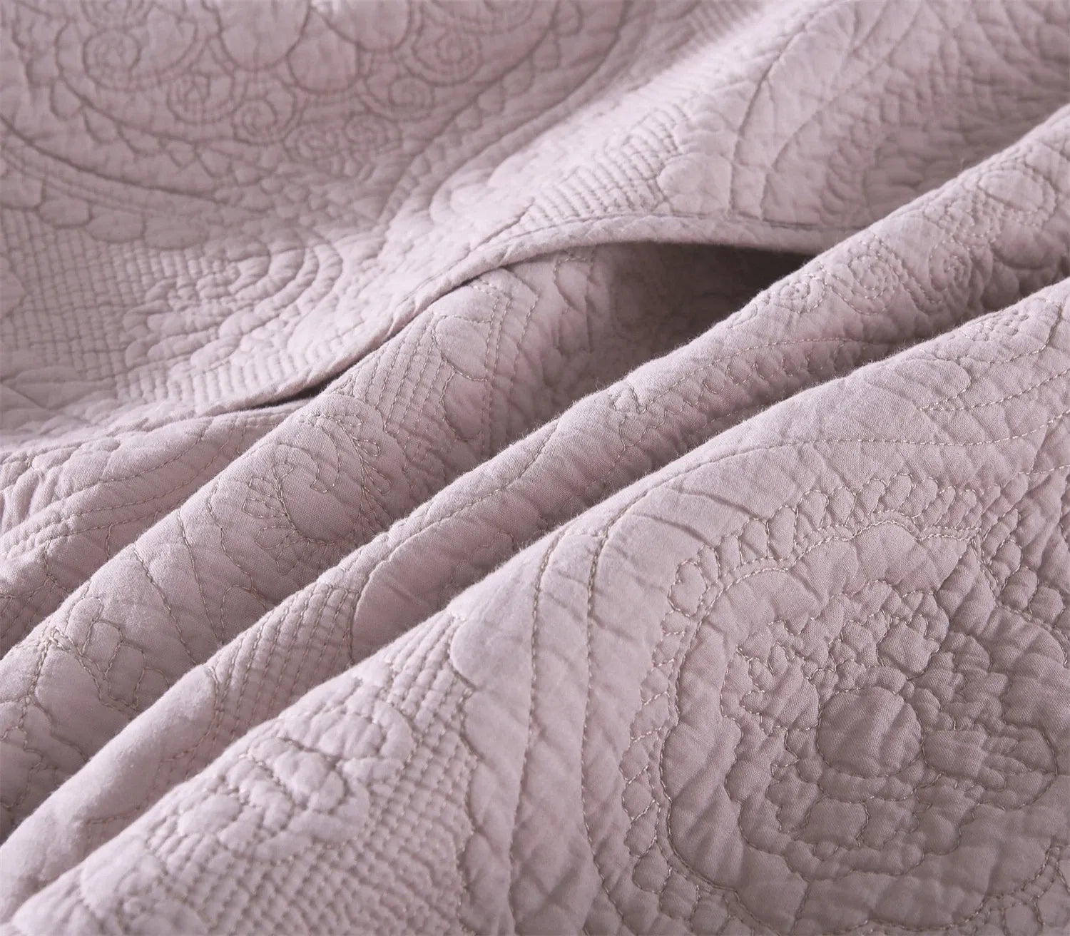 100% Cotton Embossed Lavender Bloom Haven Coverlet Bedspread Set