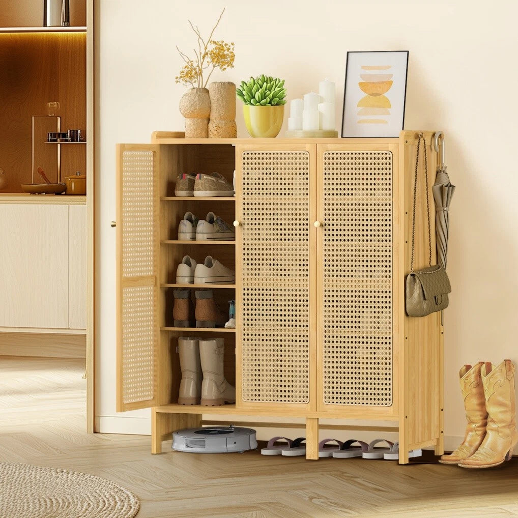 Modern Bamboo Shoe Rack Storage Cabinet with 3 Woven Rattan Doors, 5-Tier Shoe Organizer Shelf Cupboard for Entryway, Hallway, Bedroom - Natural Wood