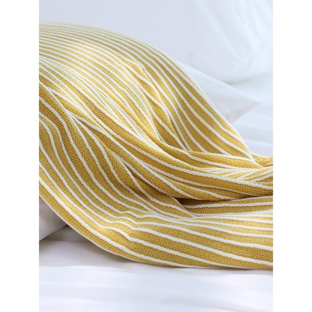 Yellow Cozy Knit Throw Blanket with Fringe - Stylish Striped Bed End Cover, 127x220CM