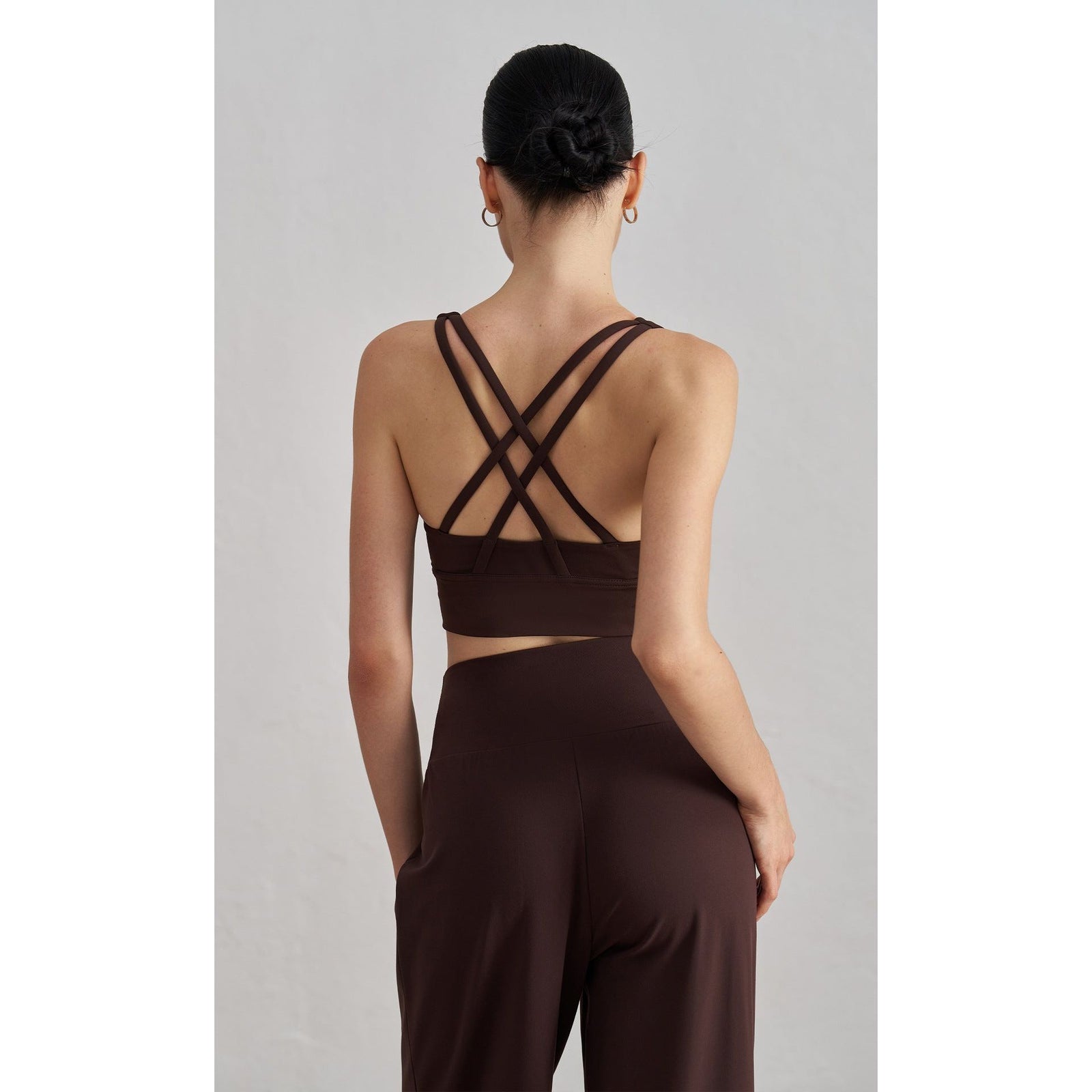 Size S Coffee Cross-Back Yoga Sports Bra for Women – High Support & Shockproof Fitness Bra