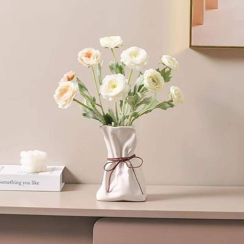 Coffee And White Chic Money Bag Inspired Vase - Modern Resin Decorative Flower Holder & Tabletop Accent(Use the mobile phone as a reference for size)