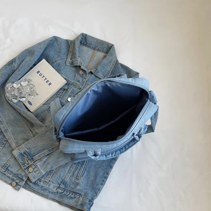 Purple Lightweight Nylon Vertical Crossbody Tote Bag - Casual Shoulder Bag with Adjustable Strap & Pockets