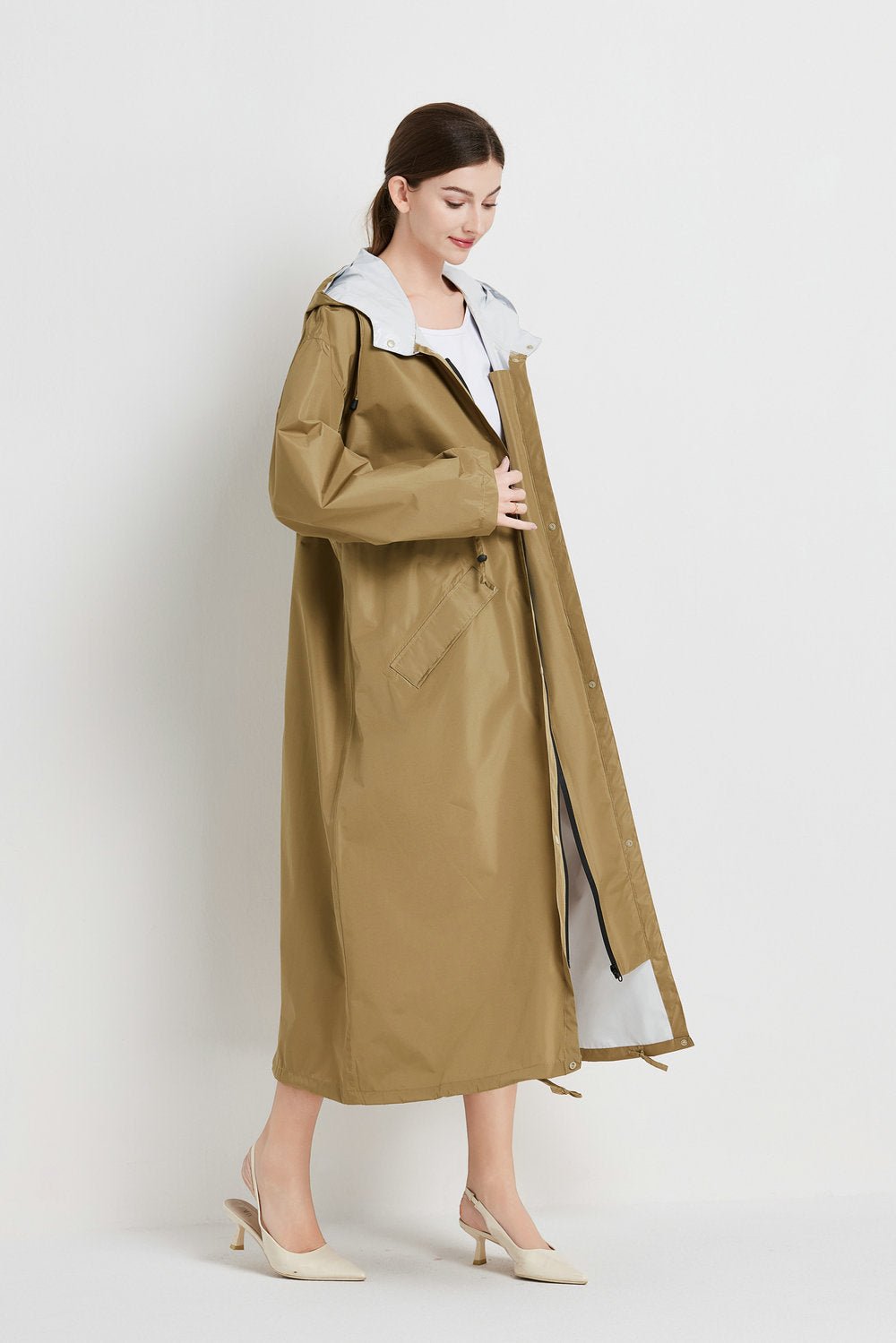 Size L Brown Women's Chic Lightweight Waterproof Raincoat - Long Hooded Packable Rain Jacket with Pouch