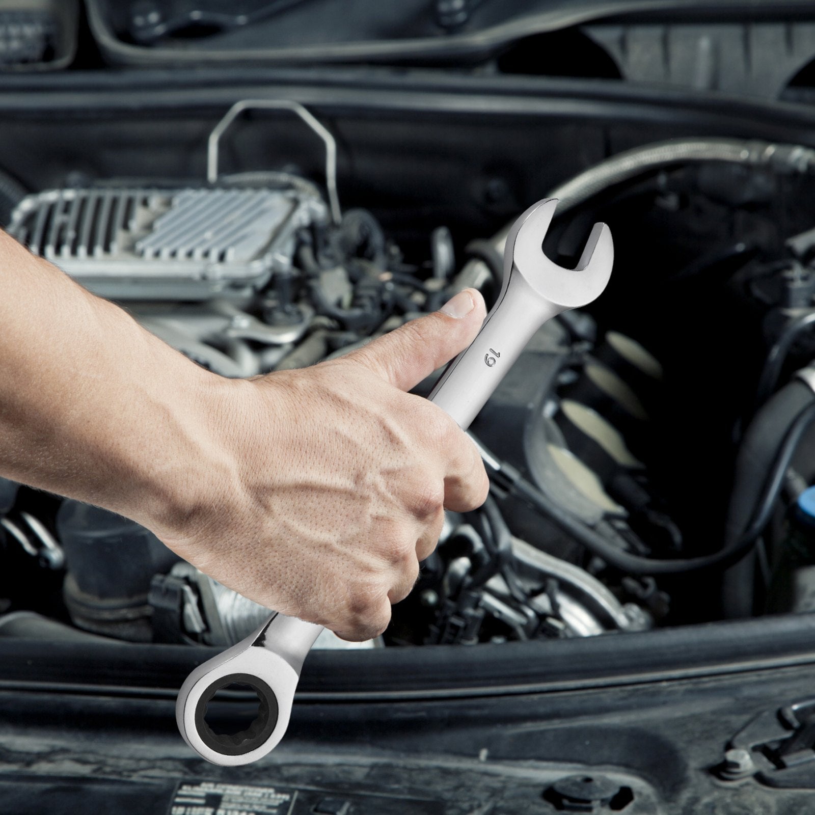 VEVOR Combination Wrench Set, 16-Piece Ratcheting Wrench Set with Organizer Rack, Cr-V Steel Wrench Set Metric 8 mm to 24 mm, Ideal for General Household, Garage, Workshop, Auto Repairs, Emergency