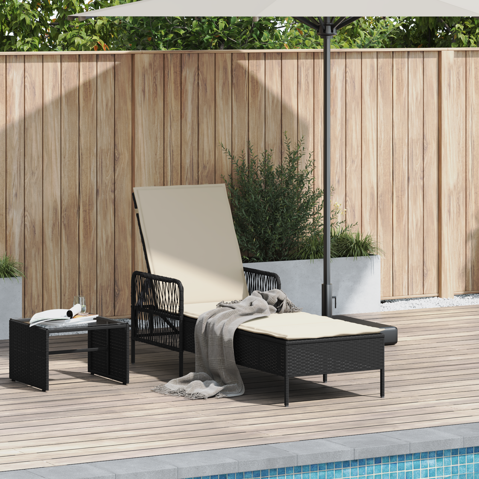 Sun Lounger Black and Cream White 55 x 200 x 92 cm Poly Rattan