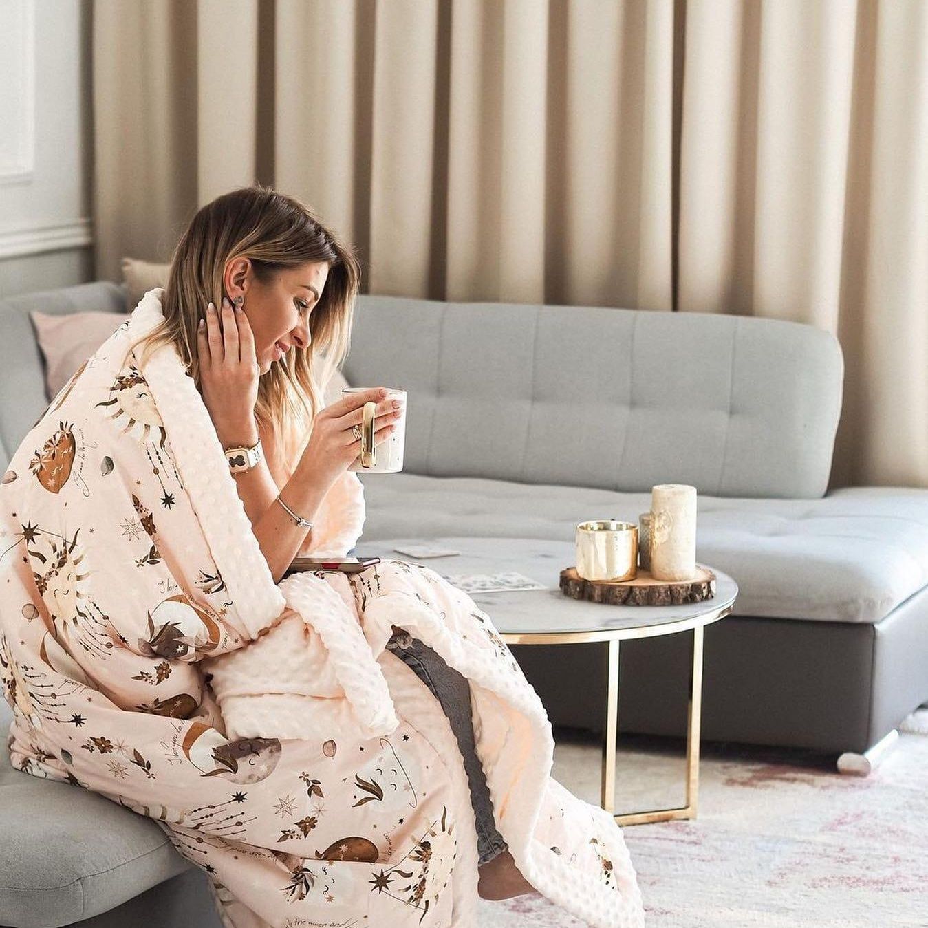 La Millou Adult Light Blanket XL 140cm x 200cm Snowflake Sheela | Ecru-1910112385067257859