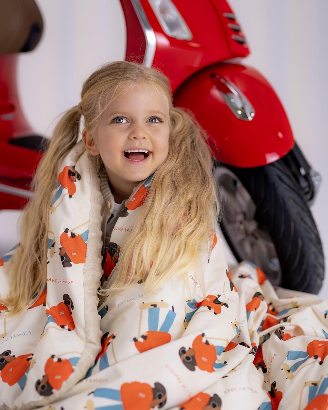 La Millou Kid Kit FAMOUS CARLA | Sand-1954803116247486465