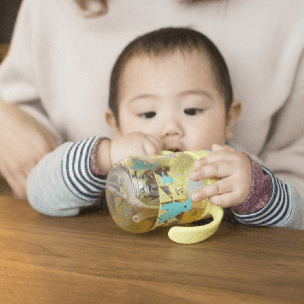 Richell - Tli Straw Mug Set R blue yellow bear Yellow Penguin-1910112151134146562