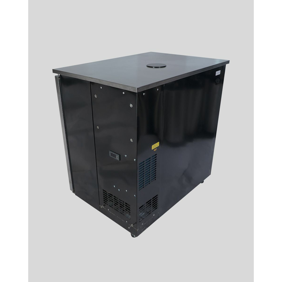 Beer Keg Fridge KegMaster Solstice 6 Keg 12volt DC Kegerator