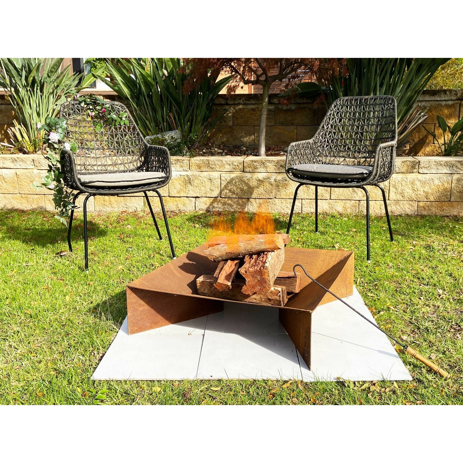 Firepit with Ash Tray with 0.11" Mild Steel