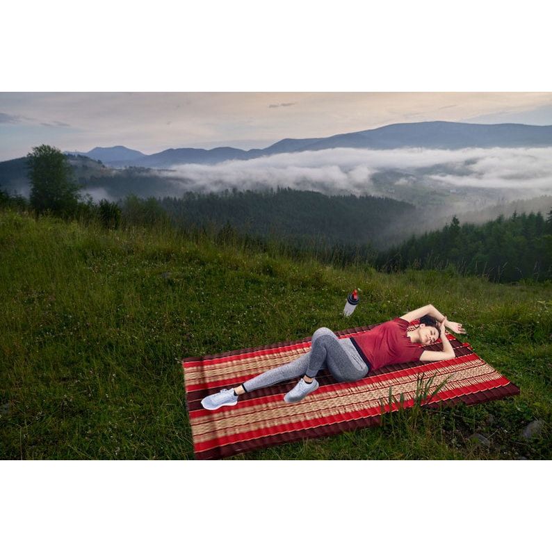 Day bed Roll Out Mattress XL Large Foldout Mat relaxation day bed camping or Yoga Matt Natural Kapok Filled RED