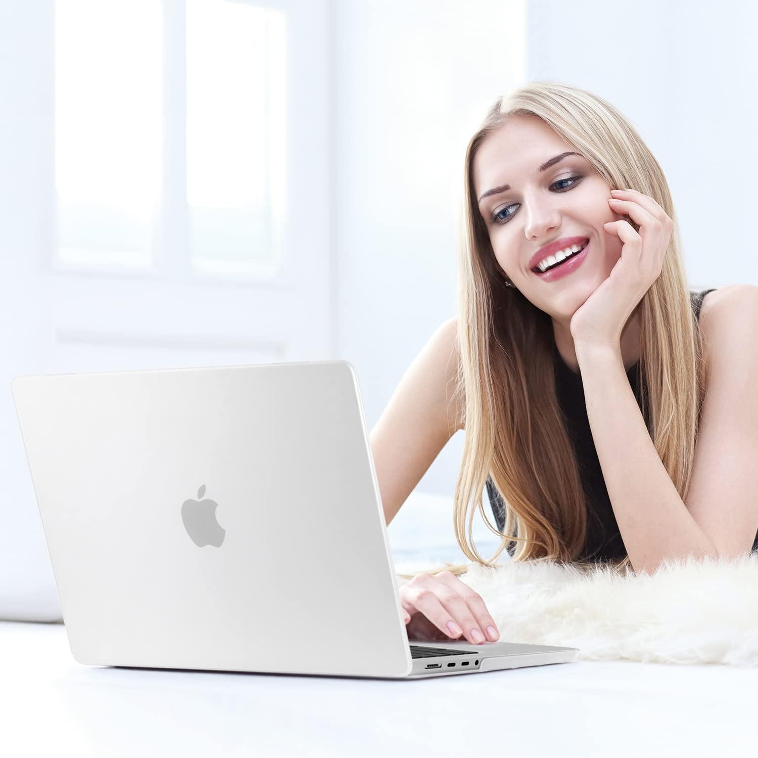 Suitable for MacBook Pro 16 inch Case 2023 2022 2021 M2 A2780 A2485 M1 Pro/Max Hard Shell Case Keyboard Cover White