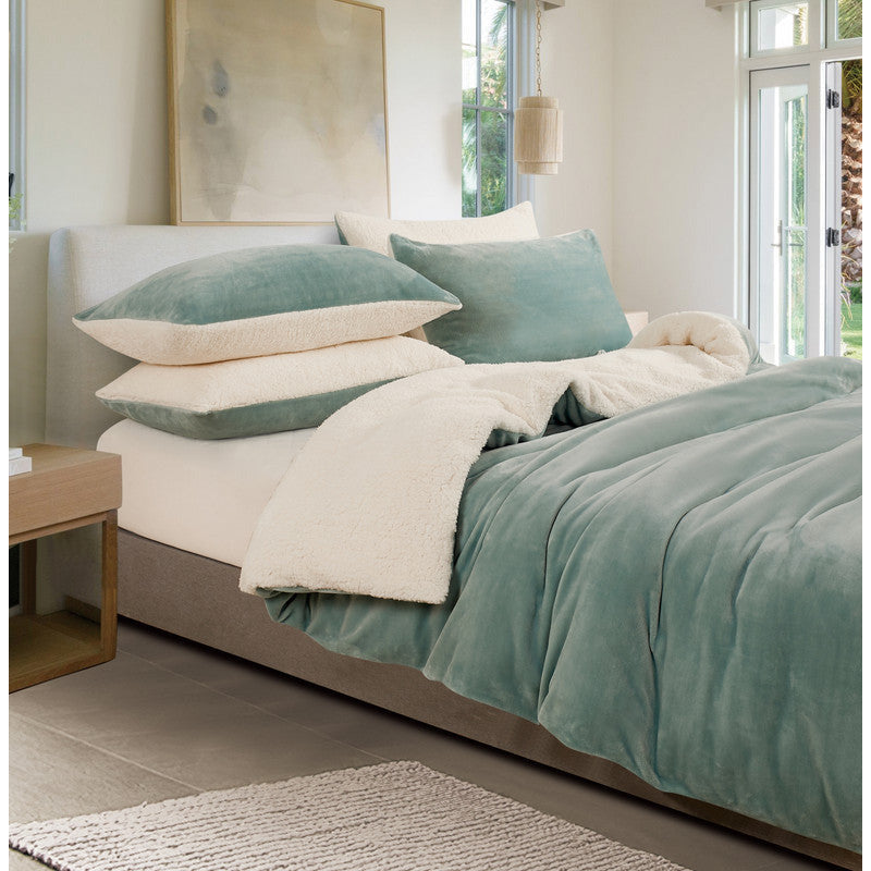 2 in 1 Teddy Sherpa Quilt Cover Set and Blanket king size sage green