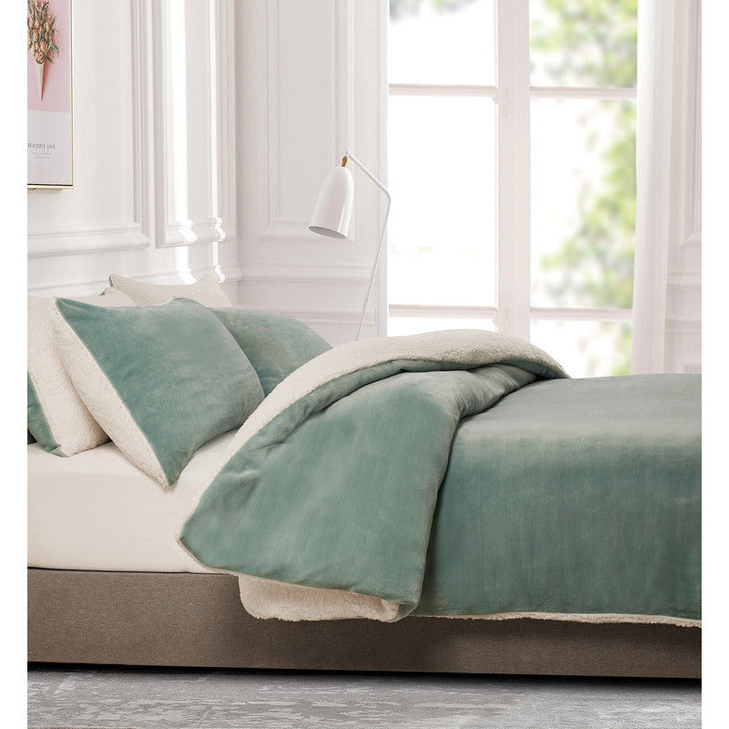 2 in 1 Teddy Sherpa Quilt Cover Set and Blanket king size sage green
