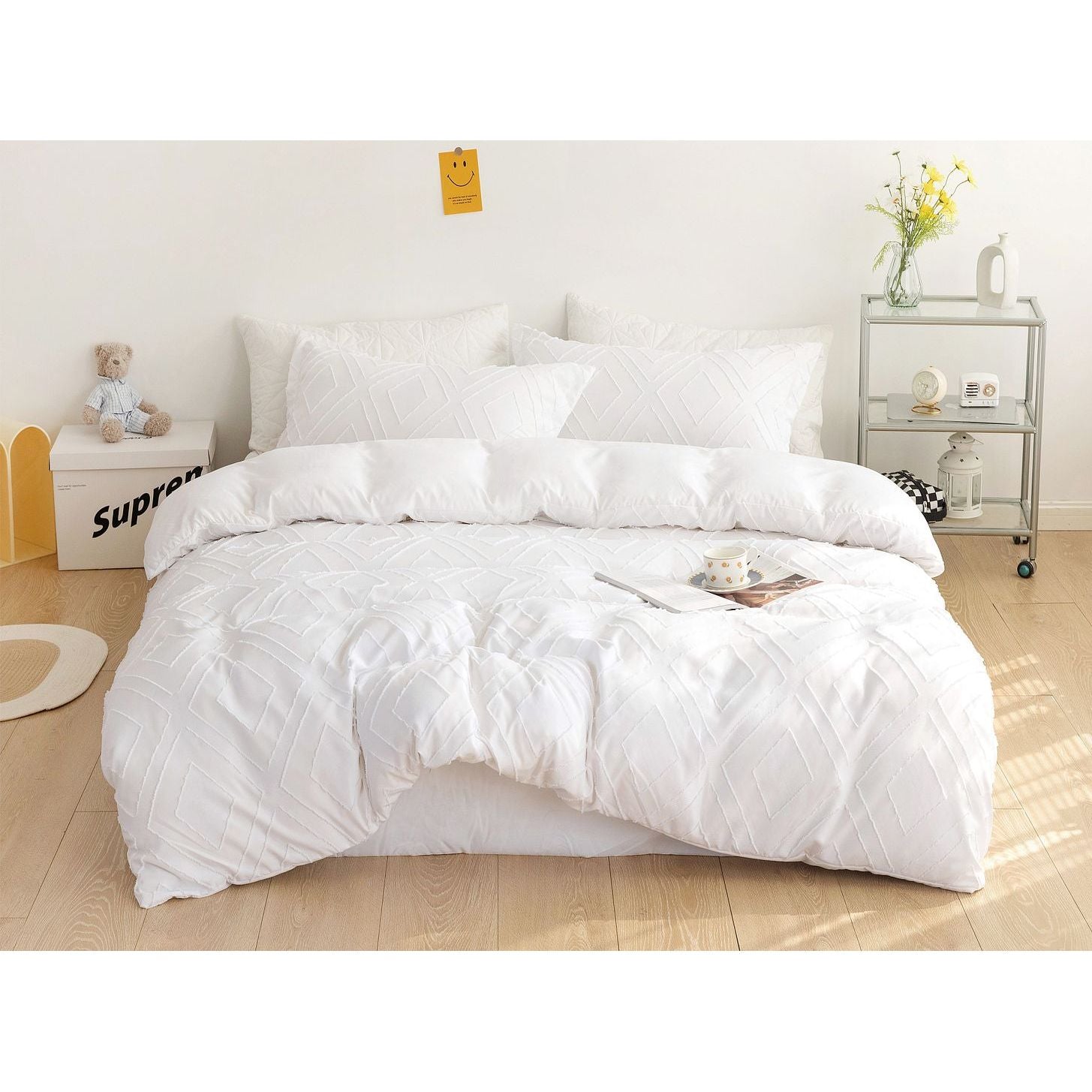 Tufted Diamond Jacquard Super King Size White Duvet Doona Quilt Cover Set