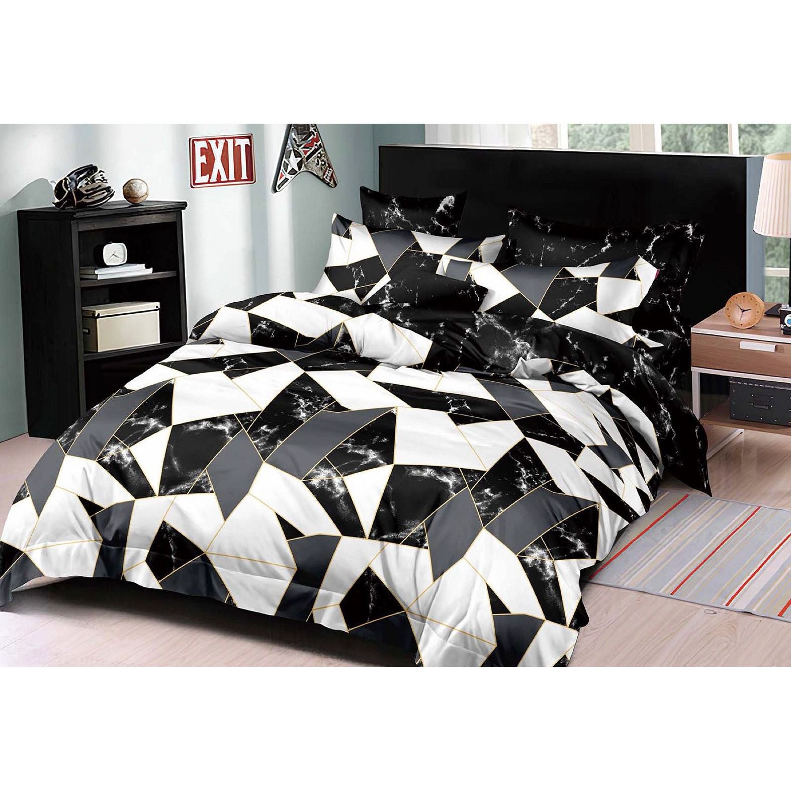 Makoto Super King Size Quilt/Doona/Duvet Cover Set