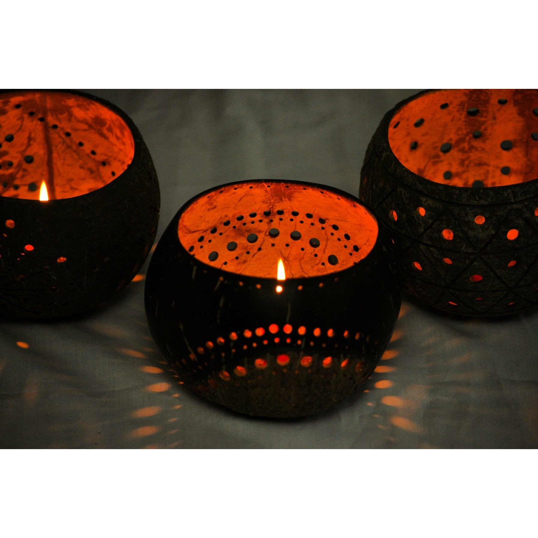 Coco Candle holder- The Moon light