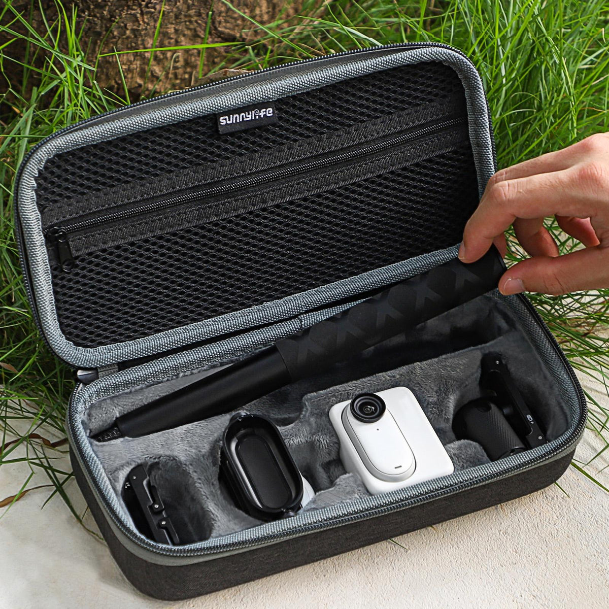 Insta360 Go 3 Camera Set With Storage Bag-1915196705167511554