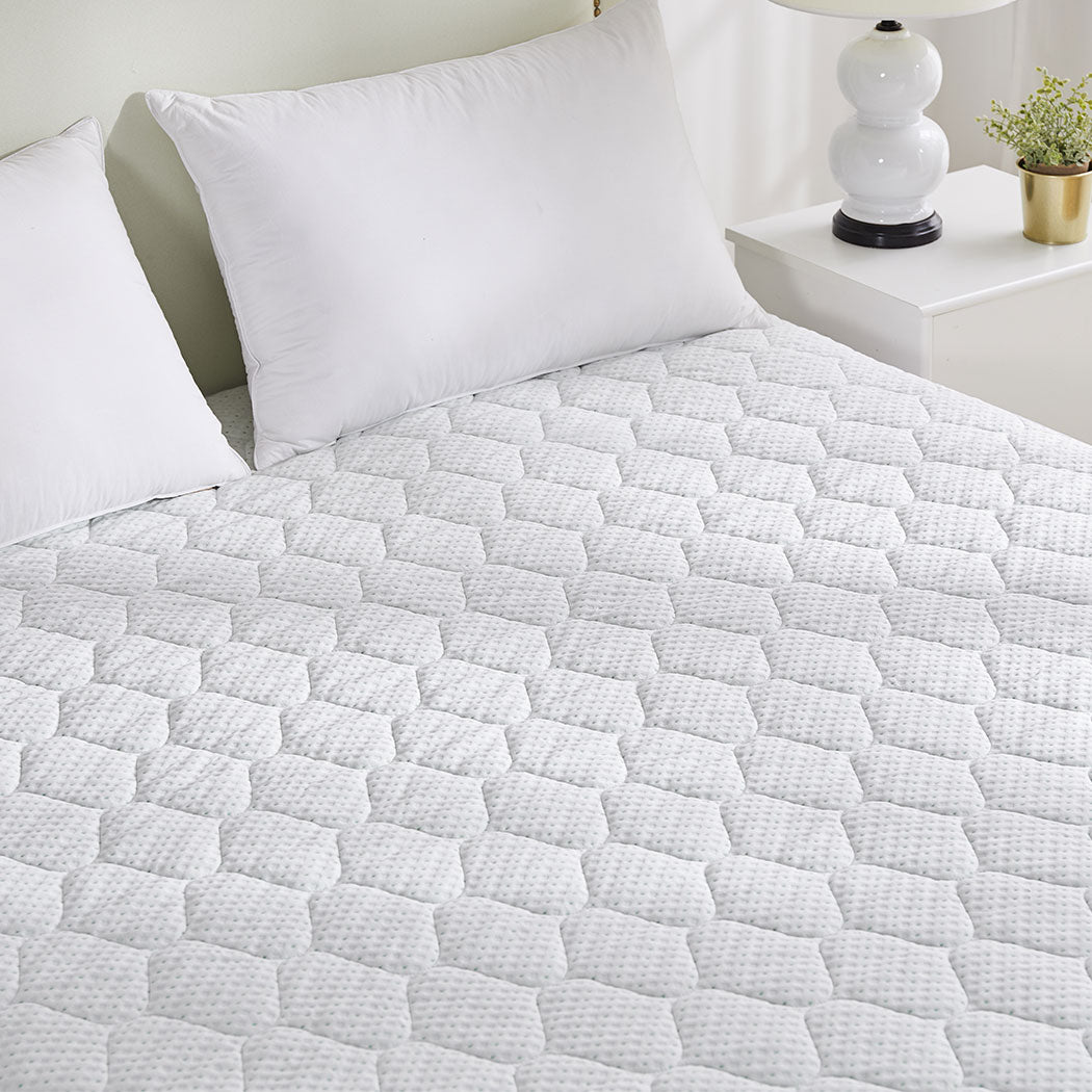 Dreamz Mattress Protector Topper Bamboo Queen-1910112876664852487