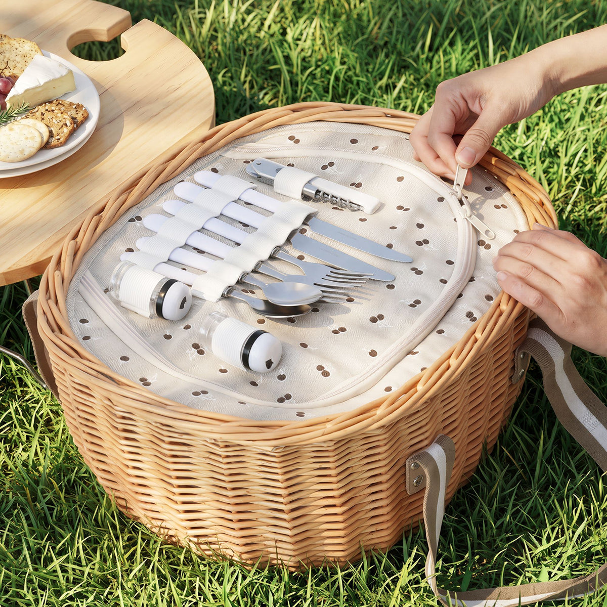 Alfresco 2 Person Insulated Picnic Basket Set with Foldable Wood Table