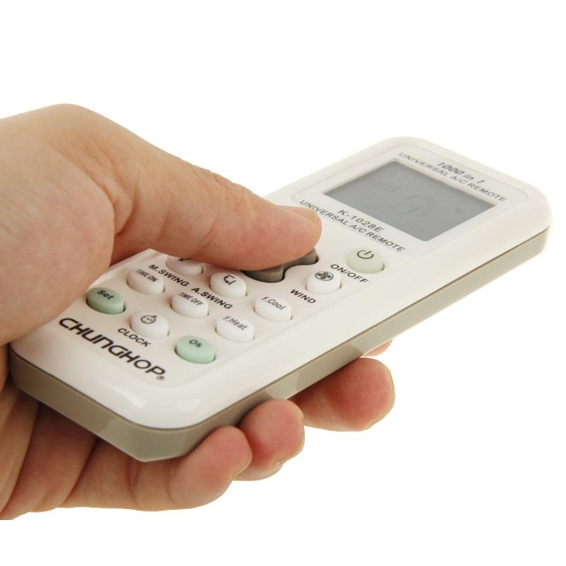 Universal A / C Remote Controller With Flashlight - 1000 Functions - White-1915198275288436741